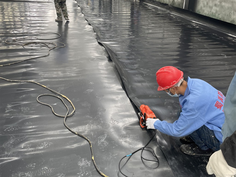 1670422221124716.jpg HDPE土工膜3.jpg